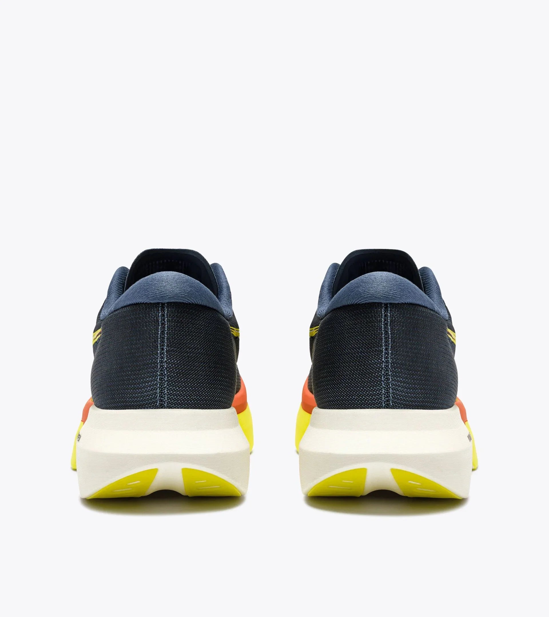 Unisex Diadora Gara Carbon 3