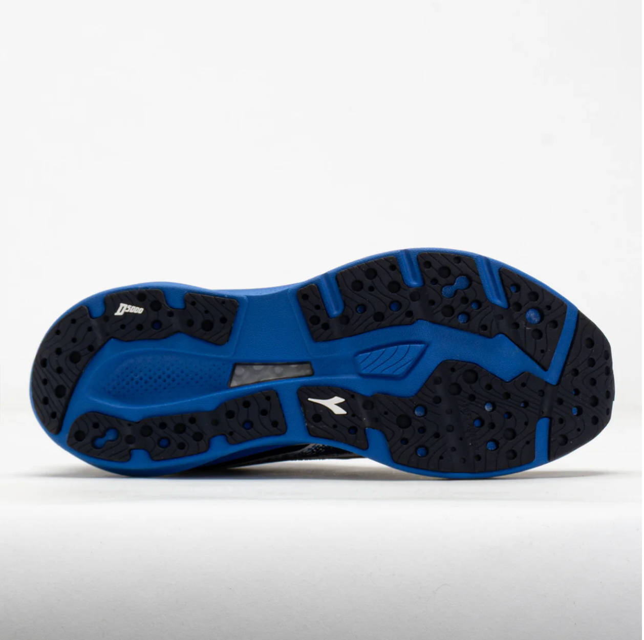 Men's Diadora Mythos Blushield Vigore 5 (WIDE)